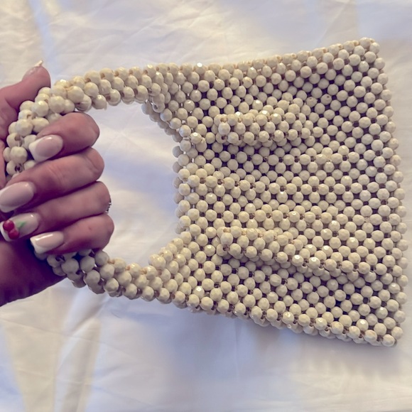 Vintage one of a kind small purse made in Italy out or beads, Brand name Delill - Picture 2 of 5